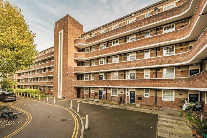 3 Bedroom Flat For Sale In Flora Gardens, Hammersmith, W6