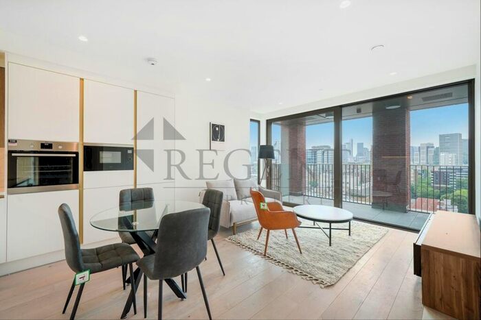 2 Bedroom Apartment To Rent In The Arc, City Road, EC1V