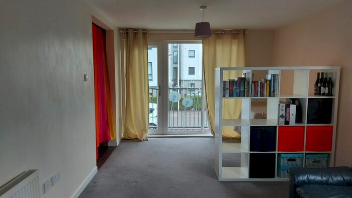 2 Bedroom Flat To Rent In Lochend Park View, Edinburgh, EH7