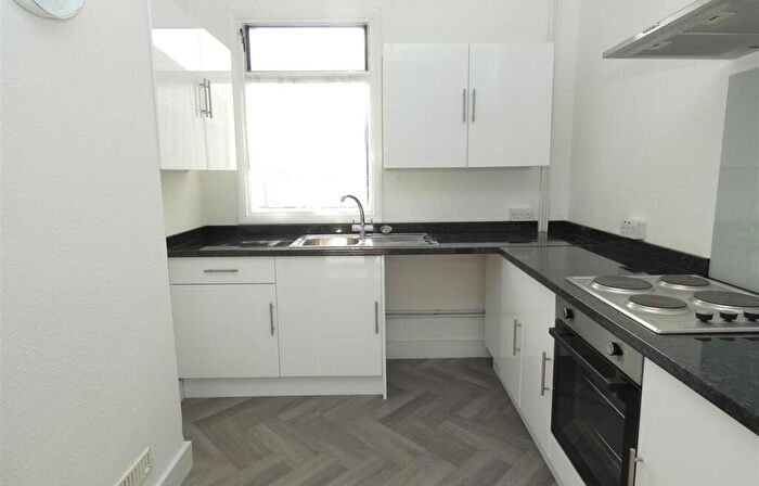 1 Bedroom Flat To Rent In Richmond Street, Herne Bay, Kent, CT6