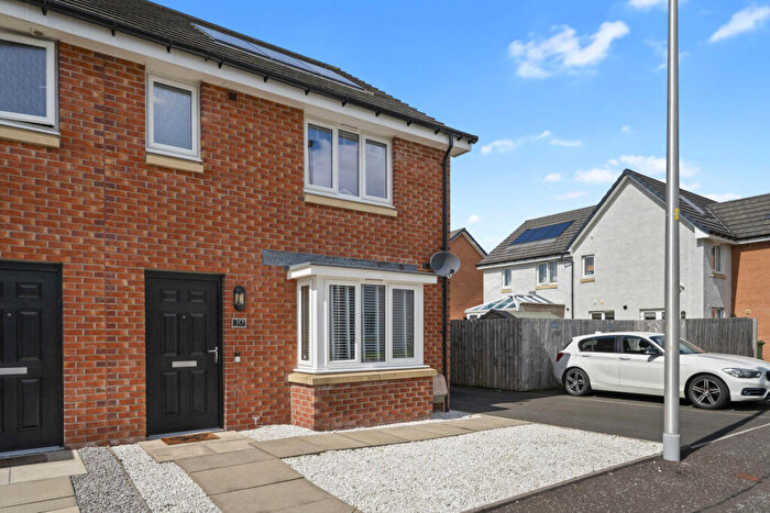 3 Bedroom Semi Detached House For Sale In Barskiven Circle, Paisley, PA1