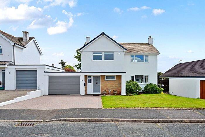 3 Bedroom Detached House For Sale In Carew Close, Crafthole, Cornwall, PL11