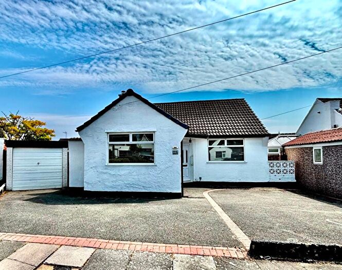 2 Bedroom Detached Bungalow For Sale In Ainsdale Close, Thingwall, CH61