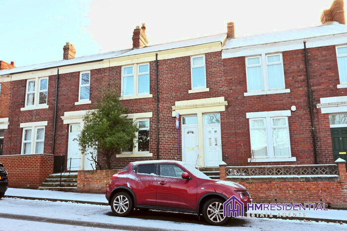2 Bedroom Ground Flat To Rent In Faraday Grove, NE8