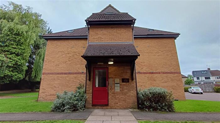 1 Bedroom Flat For Sale In Harrow Road, Wembley, HA0