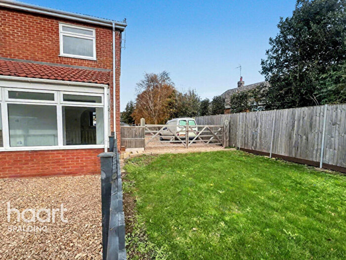 3 Bedroom Detached House For Sale In Daniels Gate, Long Sutton, PE12