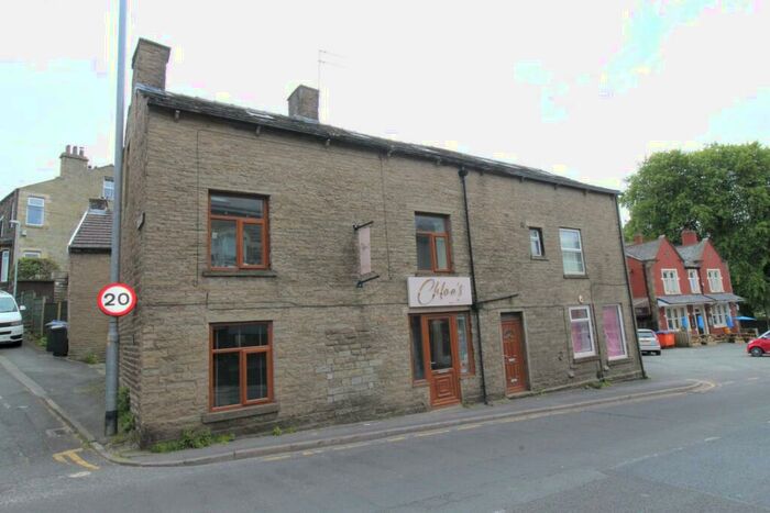 1 Bedroom Flat To Rent In Burnley Road, Crawshawbooth, BB4