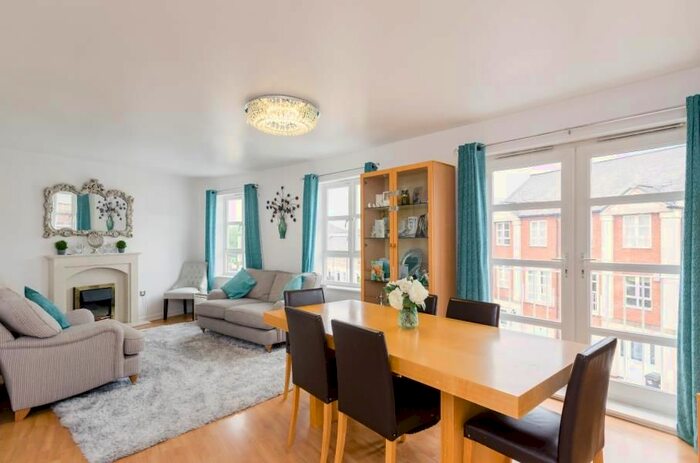 3 Bedroom Flat To Rent In Martins Court, Leeman Road, York YO26