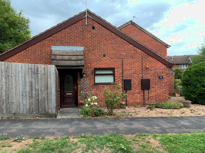 2 Bedroom Bungalow To Rent In Roundhill Way, Loughborough, Leicestershire, LE11