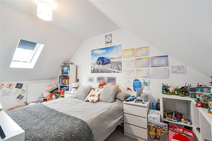 4 Bedroom Detached House For Sale In Stoney Lane, Ashmore Green, Thatcham, Berkshire, RG18