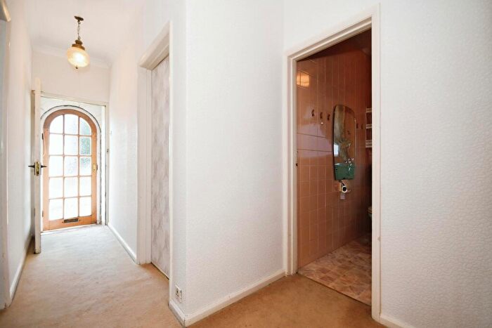 3 Bedroom Bungalow For Sale In Greaves Lane, Stannington, Sheffield, South Yorkshire, S6