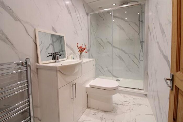 2 Bedroom House For Sale In Simonside Terrace, Newcastle Upon Tyne, NE6