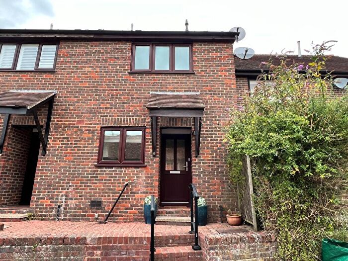 2 Bedroom Terraced House To Rent In Odiham, RG29