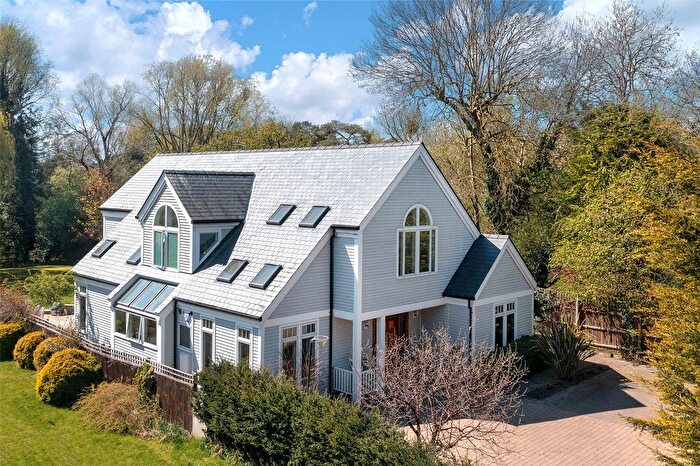 5 Bedroom Detached House To Rent In Clarkson Close, Cambridge, Cambridgeshire, CB3