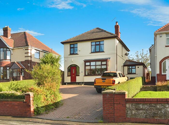 3 Bedroom Detached House For Sale In Wheel Lane, Grenoside, Sheffield, South Yorkshire, S35