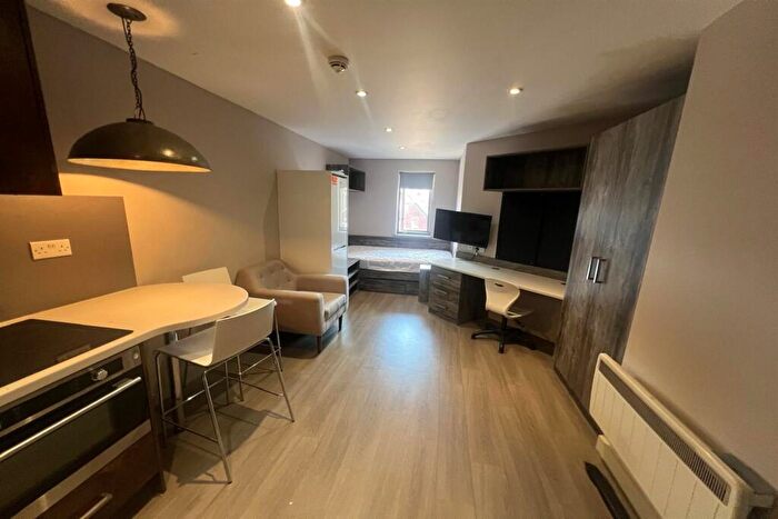 Apartment To Rent In Studio, St Giles House, RG1