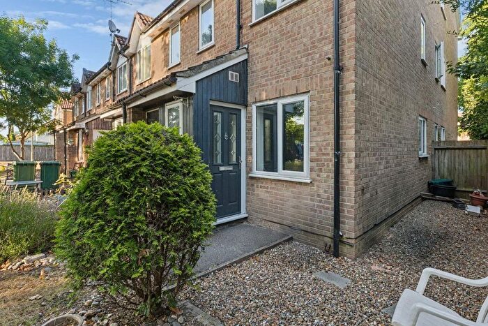 1 Bedroom Terraced House To Rent In Seymour Way, Sunbury On Thames, TW16