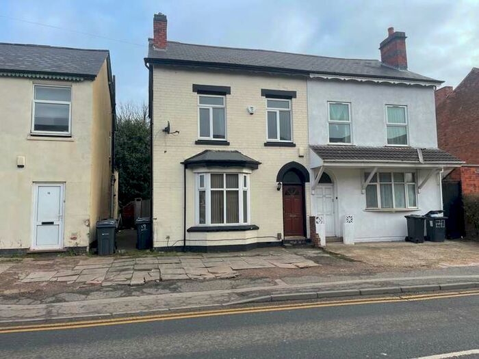 3 Bedroom Semi-Detached House To Rent In Wood End Road, Erdington, B24