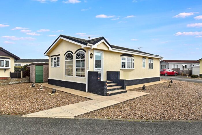 2 Bedroom House For Sale In Beacon Park Home Village, Skegness, PE25