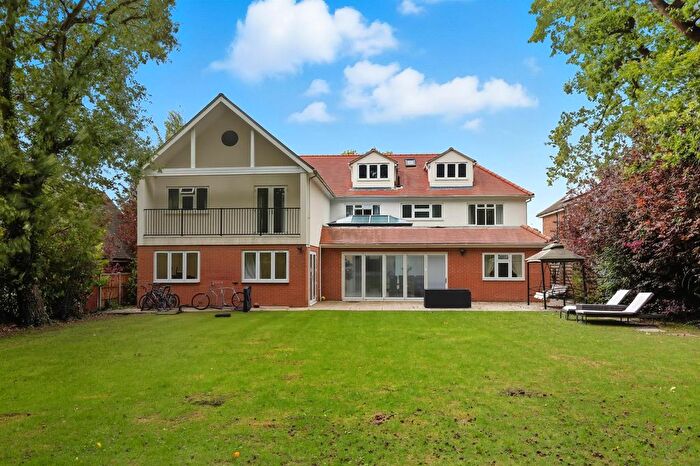 7 Bedroom Detached House For Sale In Widworthy Hayes, Hutton Mount, Brentwood, CM13