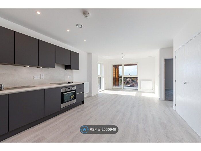 1 Bedroom Flat To Rent In Tidey Apartments, London, W3