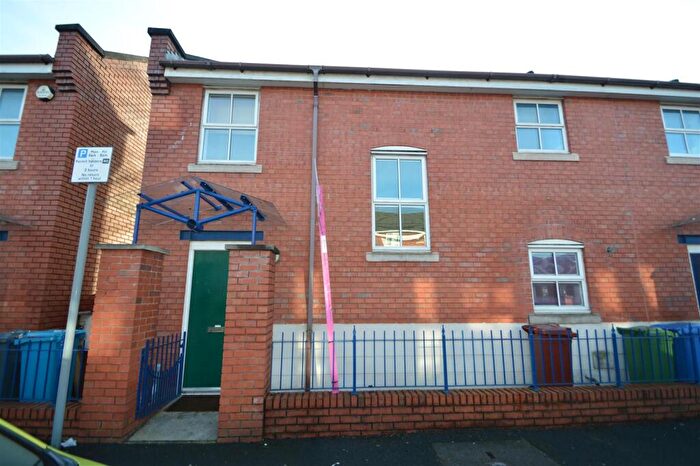 3 Bedroom House To Rent In Blanchard Street, Hulme, Manchester, M15