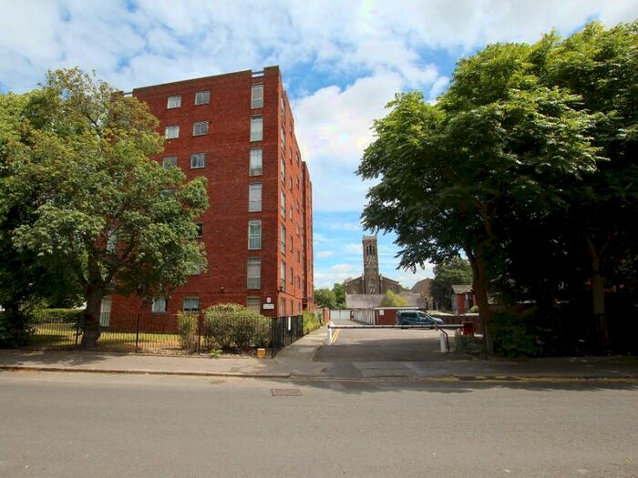 1 Bedroom Flat To Rent In Tavistock Road, Croydon, London, CR0