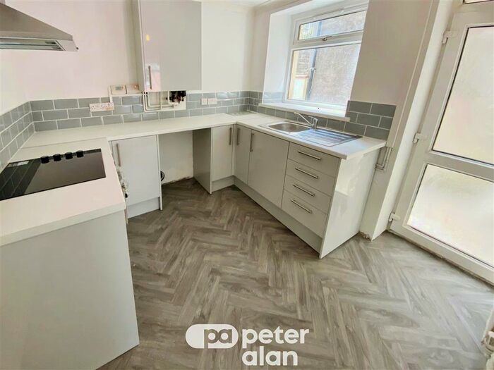 2 Bedroom Terraced House To Rent In Ty'r Felin Street, Mountain Ash, CF45