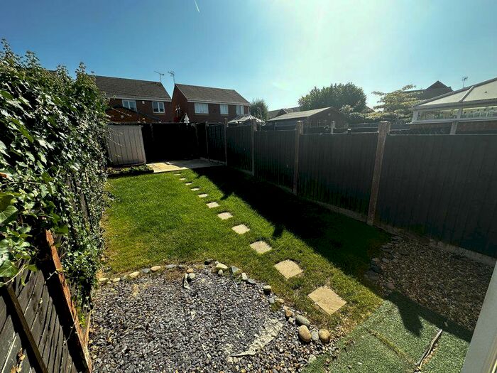 2 Bedroom House To Rent In Priam Circus, Warwick Gates, CV34