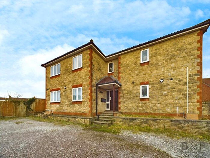 2 Bedroom Flat To Rent In March House, Meg Thatchers Green, St George, BS5