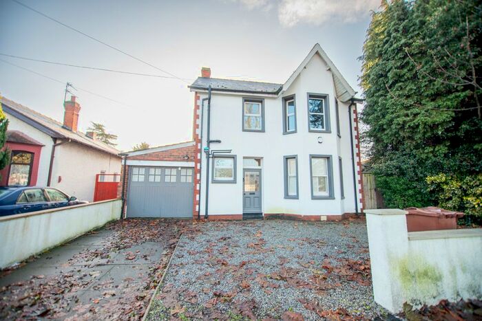 3 Bedroom Detached House To Rent In Hessle Road, Hull, HU4