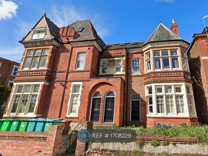 6 Bedroom Flat To Rent In Burns Street, Nottingham, NG7