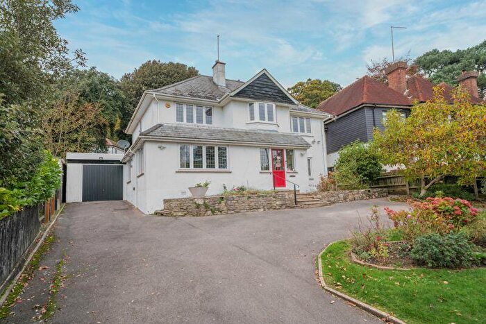 5 Bedroom Detached House For Sale In Springfield Crescent, Lower Parkstone, BH14