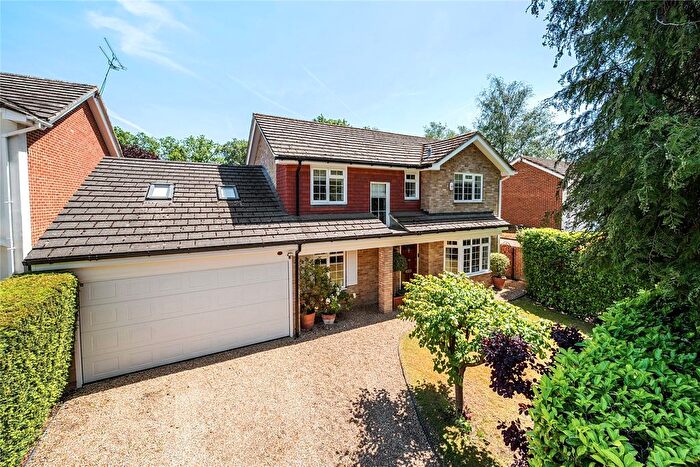 4 Bedroom Detached House For Sale In Camberley, Surrey, GU15