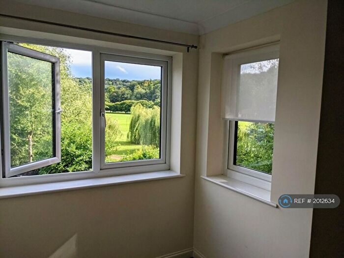 2 Bedroom Flat To Rent In Mallard House, High Wycombe, HP11