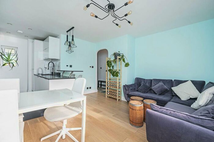 2 Bedroom Flat To Rent In Finn House, Bevenden Street, Hoxton, London, N1