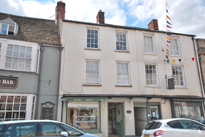 1 Bedroom Apartment To Rent In High Street, Malmesbury, SN16