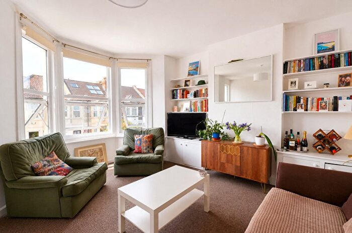 1 Bedroom Flat To Rent In Radnor Road, Bishopston, Bristol, Somerset, BS7