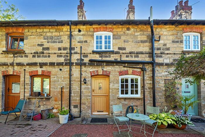 2 Bedroom Cottage For Sale In Markham Cottages, Aberford, Leeds, LS25