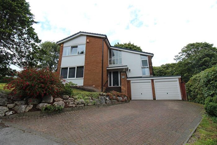 4 Bedroom Detached House For Sale In Hillside, Heaton, Bolton, BL1
