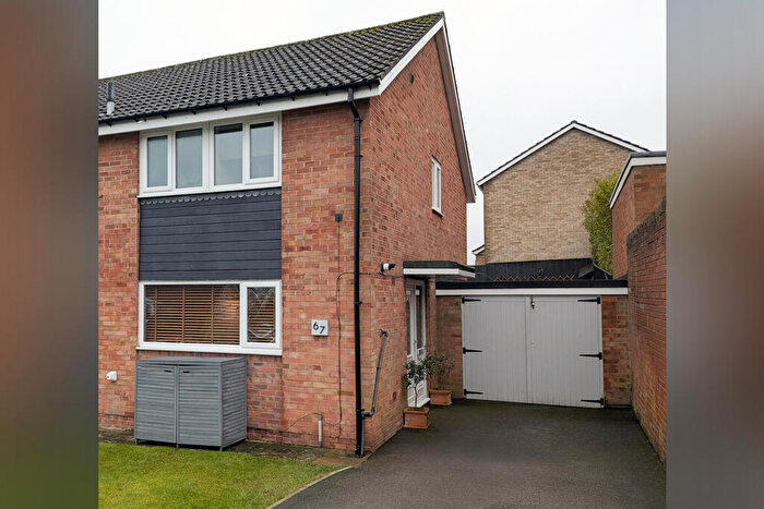 3 Bedroom Semi Detached House For Sale In Ronaldshay Drive, Richmond, DL10