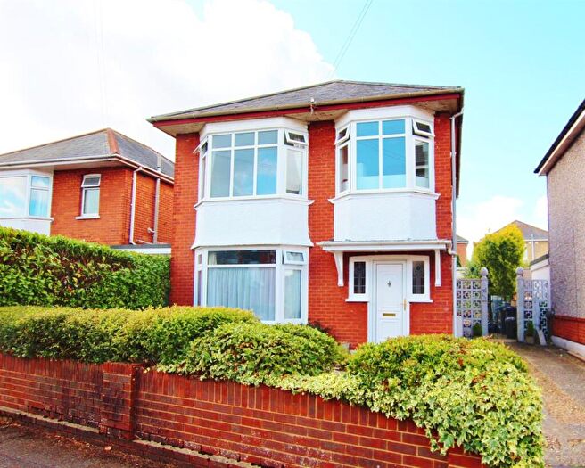 1 Bedroom Maisonette To Rent In King Edward Avenue, Bournemouth, BH9