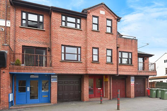 2 Bedroom Apartment To Rent In James Street, East Oxford, OX4