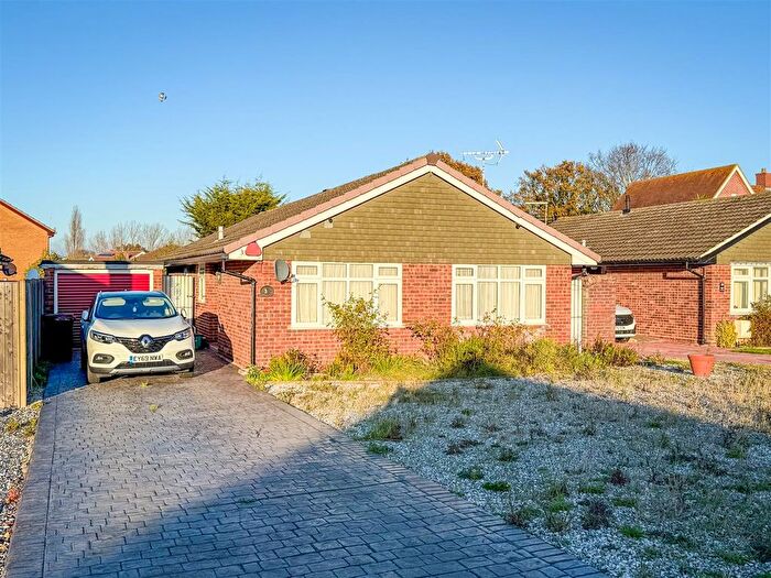 3 Bedroom Detached Bungalow For Sale In Woolner Road, Clacton-On-Sea, Essex, CO16