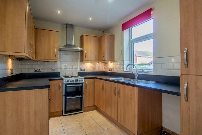 3 Bedroom House To Rent In Fraser Avenue, Penwortham, Preston, PR1