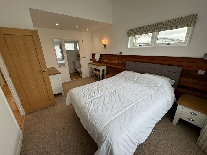 2 Bedroom Lodge For Sale In Boswinger, St. Austell, PL26