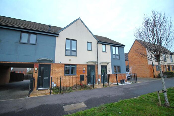 2 Bedroom Terraced House For Sale In Manor Drive, Peterborough, PE4