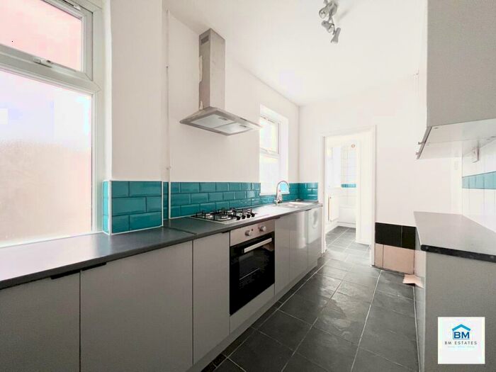 3 Bedroom Terraced House To Rent In Warwick Street, Leicester, LE3