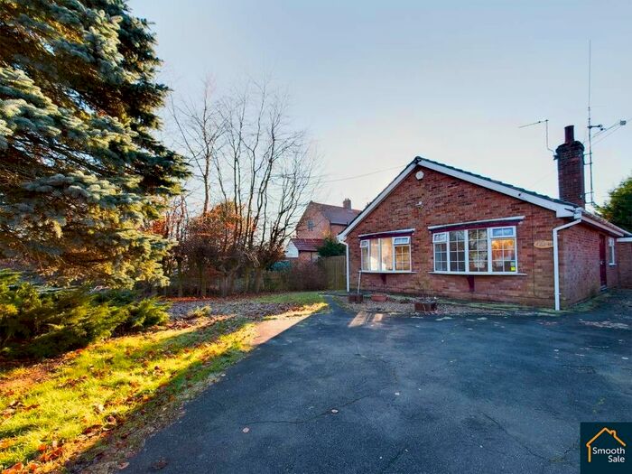 3 Bedroom Bungalow For Sale In Fieldings, Brigg Road, Market Rasen, LN7