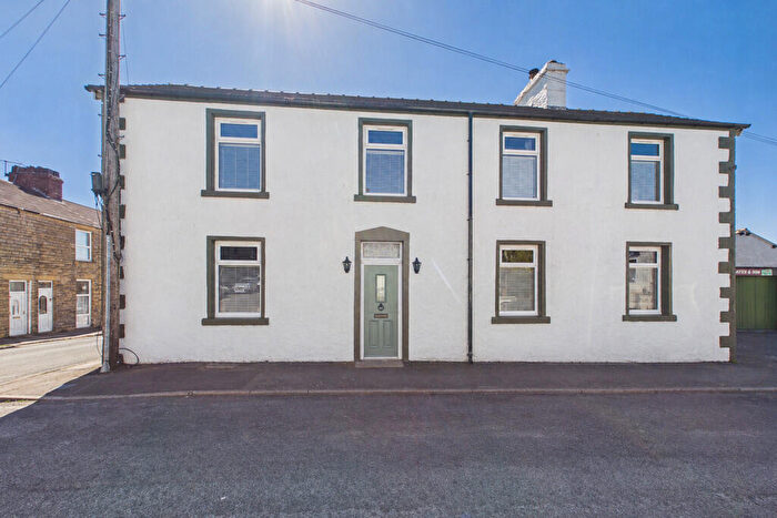 3 Bedroom Detached House For Sale In Hawk Street, Carnforth, LA5